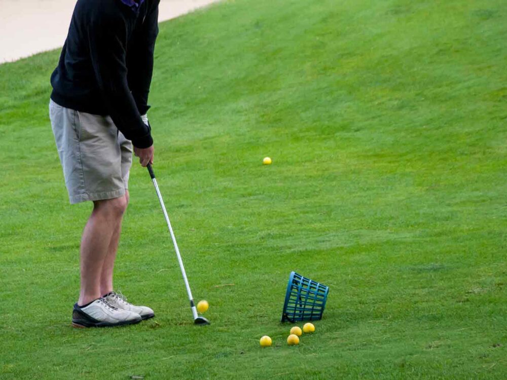 5 reasons you come up short with your chip shots around the green​