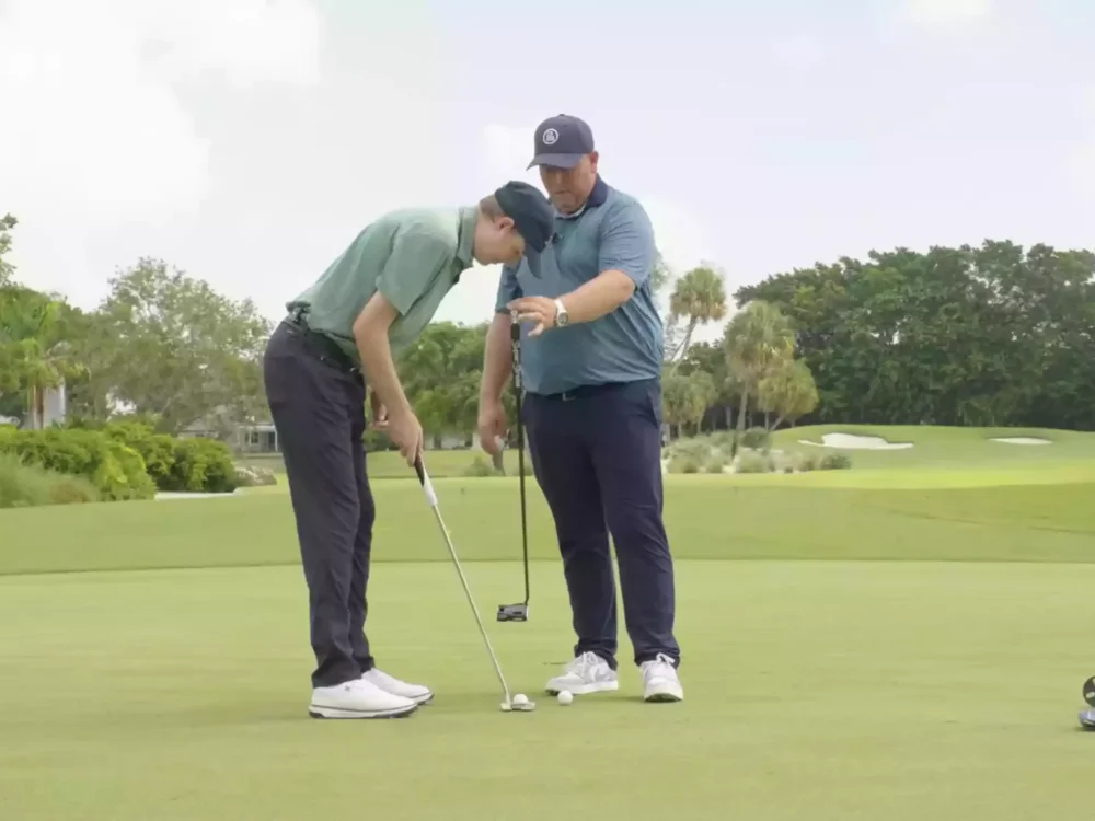 The simple putting setup test will perfect your aim line​